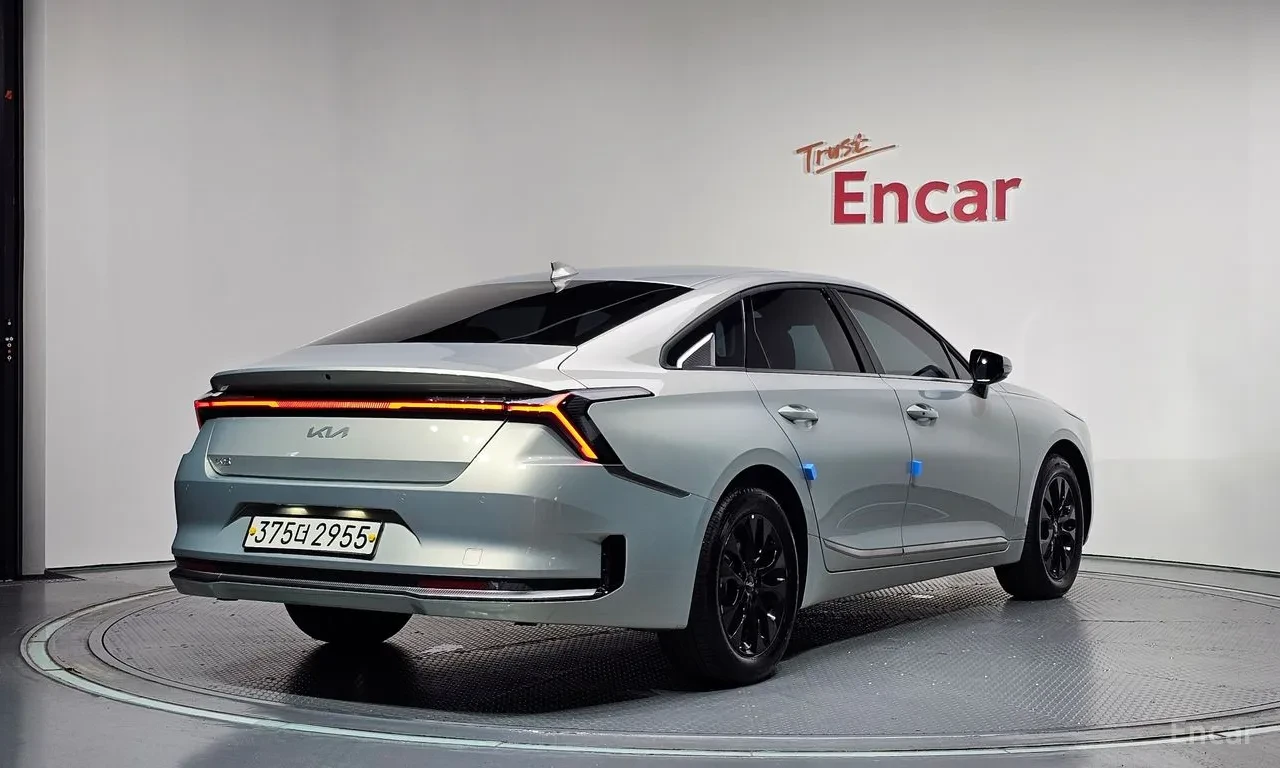 Kia K8 3.5 фабрична газ* масаж* обдухване* , снимка 2 - Автомобили и джипове - 55486961