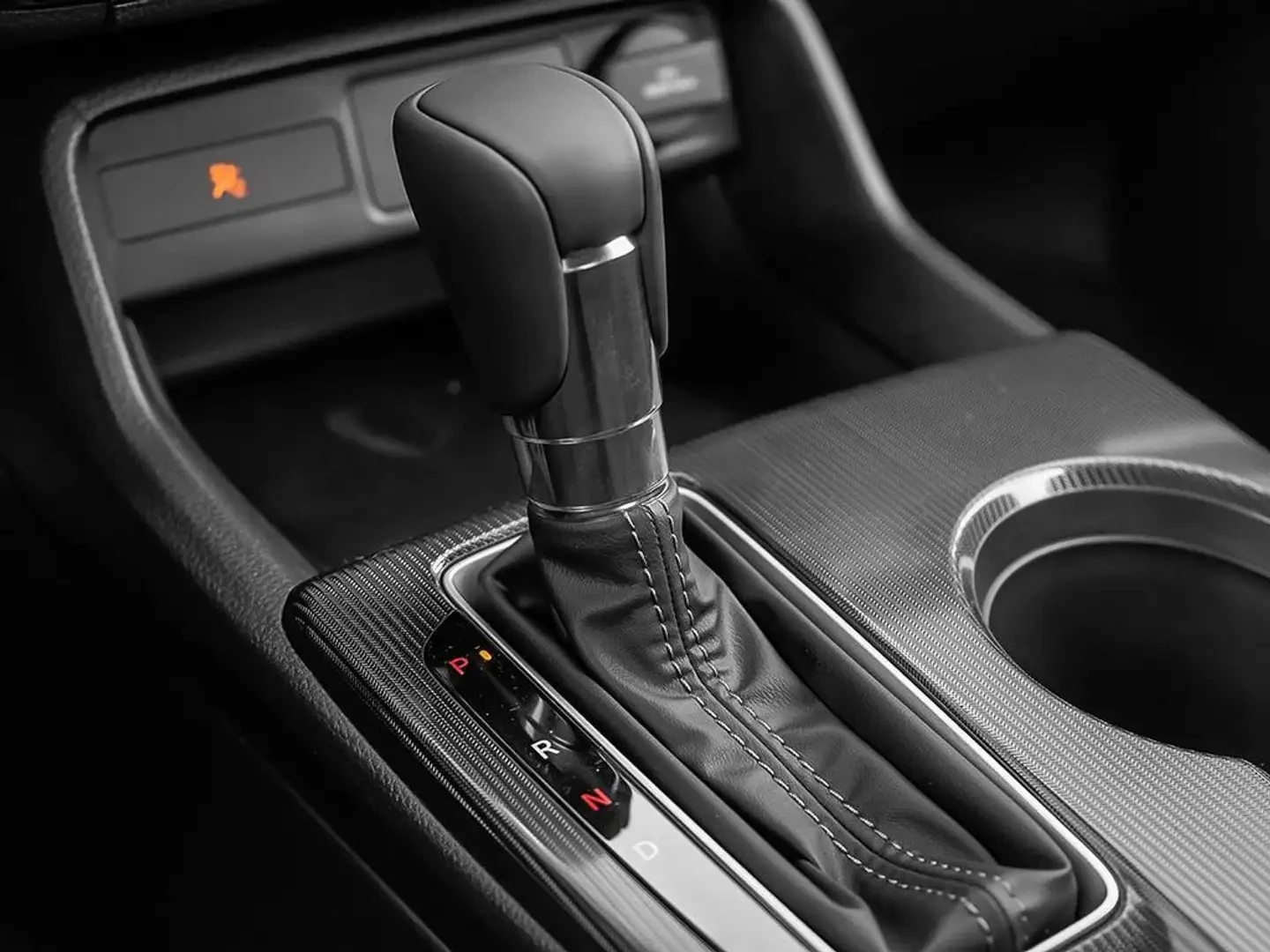Honda Civic Sport CVT ЦЕНА ДО БЪЛГАРИЯ АВТОКРЕДИТ, снимка 15 - Автомобили и джипове - 55615521