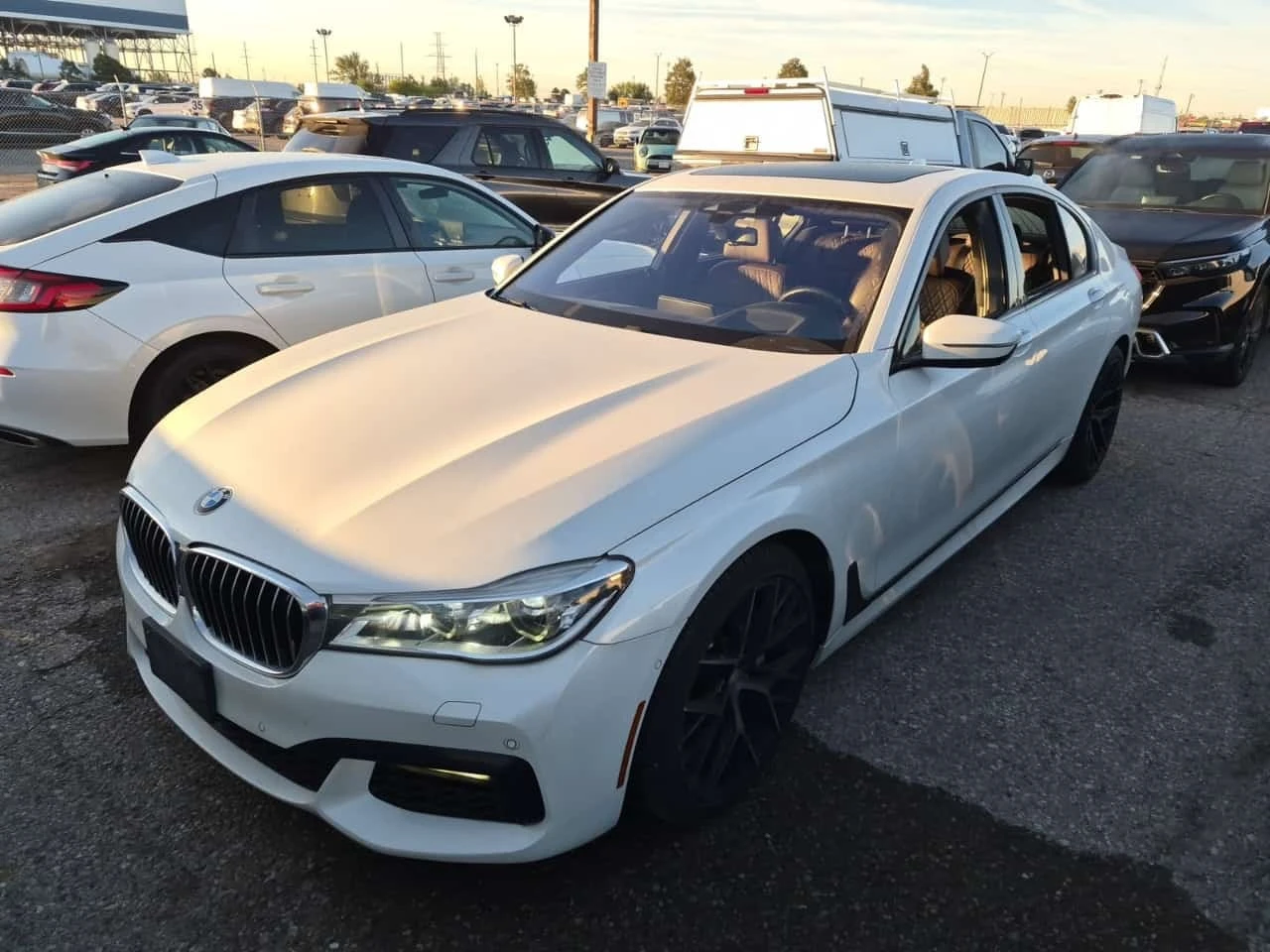 BMW 750 /Awd 750i/Xdrive/ОБДУХ/ПОДГРЕВ/ХЕДЪП/ПАНОРАМА