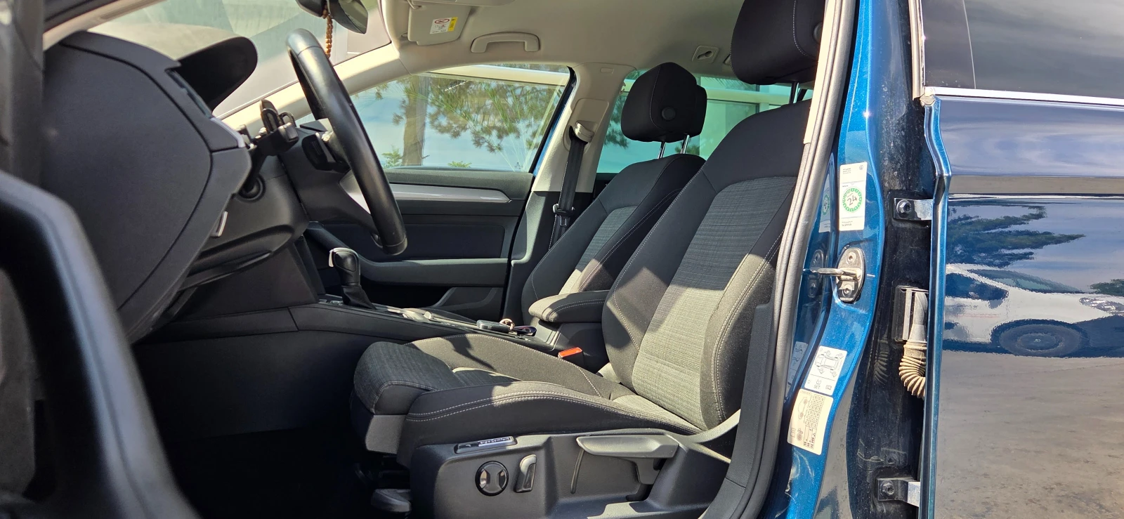 VW Passat DIGITAL ; LED дистроник, снимка 8 - Автомобили и джипове - 56375595