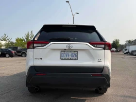 Toyota Rav4 * LE * CARFAX * БЕЗ ПЪРВОНАЧАЛНА ВНОСКА, снимка 4