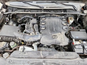 Toyota 4runner SR5* 4.0L, V6, 270HP* Кожа* ПАНО* НАВИ* KEYLESS* C - 16740 € / 32740.59 лв. - 75327030 11