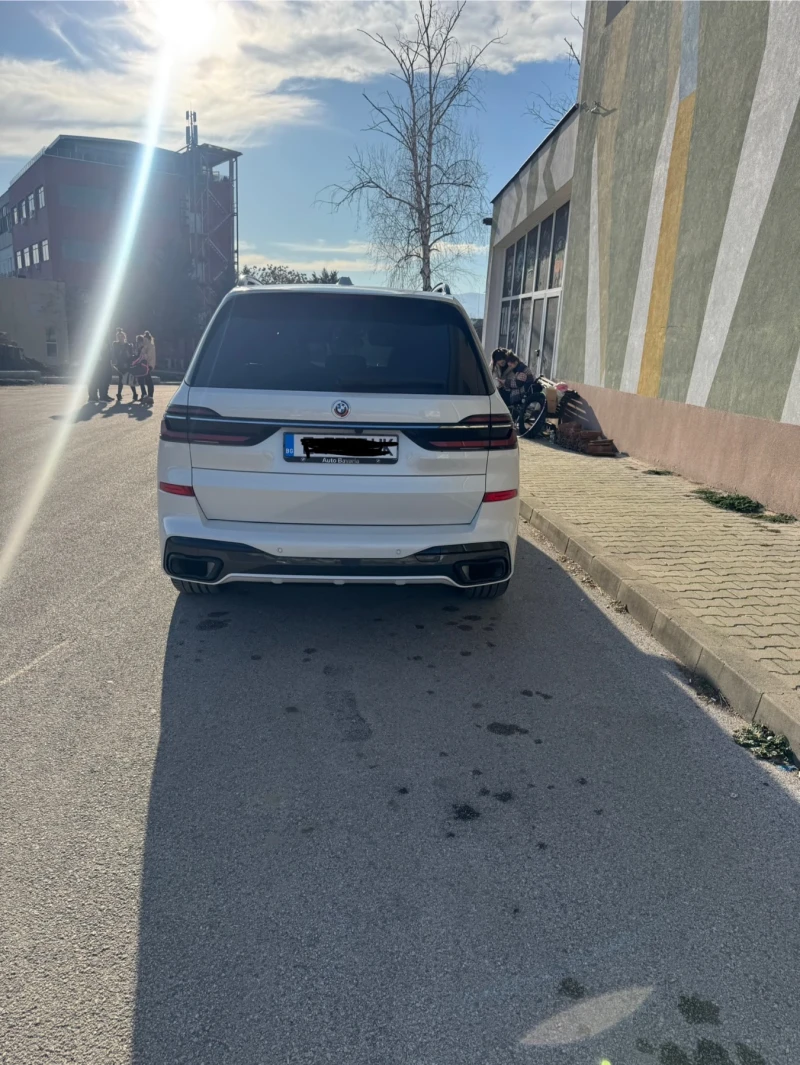 BMW X7 xDrive40D ///M Гаранция до 2027, снимка 15 - Автомобили и джипове - 47654428