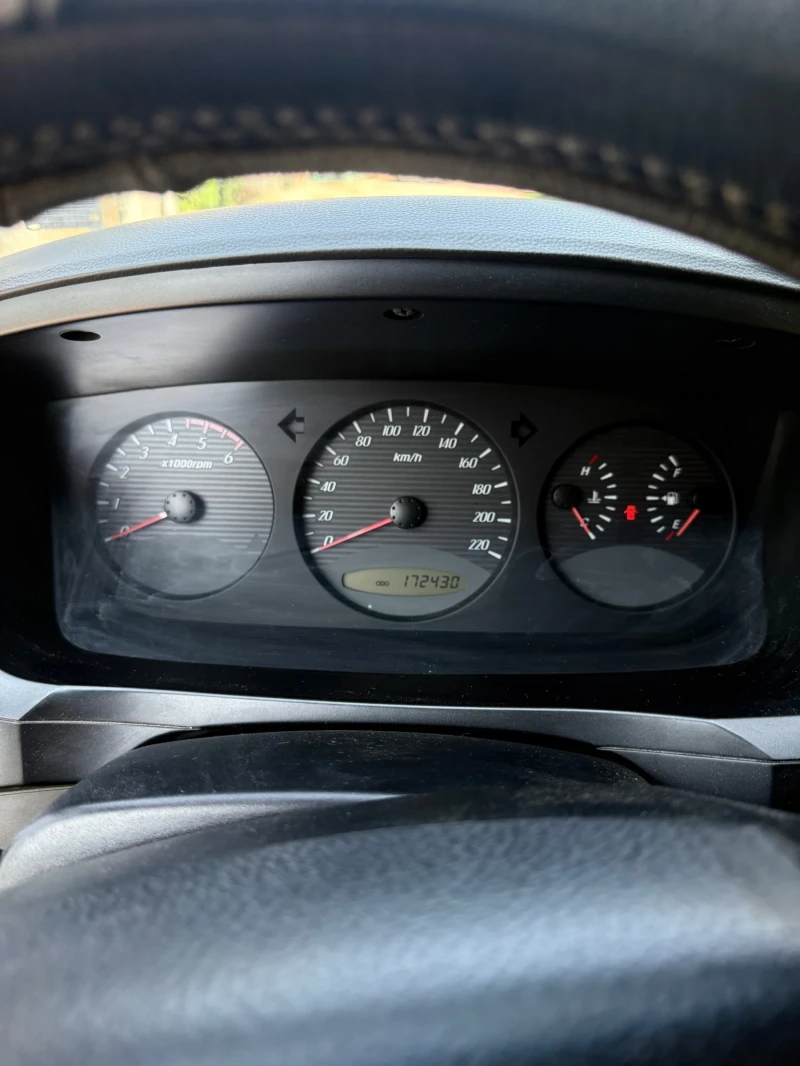 SsangYong Kyron 2.0XDI 4x4, снимка 7 - Автомобили и джипове - 52284848