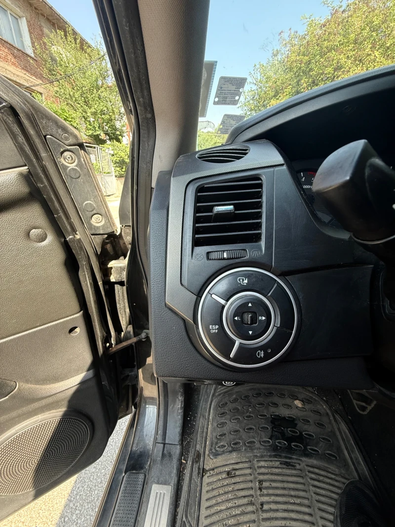 SsangYong Kyron 2.0XDI 4x4, снимка 6 - Автомобили и джипове - 52284848