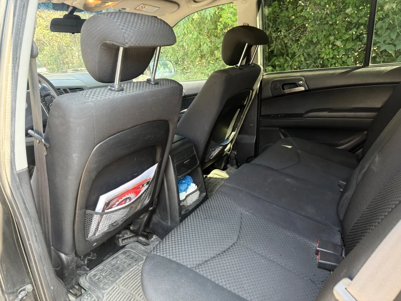 SsangYong Kyron 2.0XDI 4x4, снимка 8 - Автомобили и джипове - 52284848