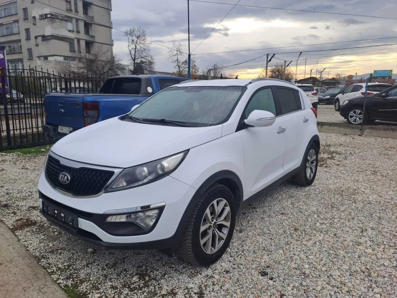 Kia Sportage 1.6-газ, снимка 3 - Автомобили и джипове - 52500194