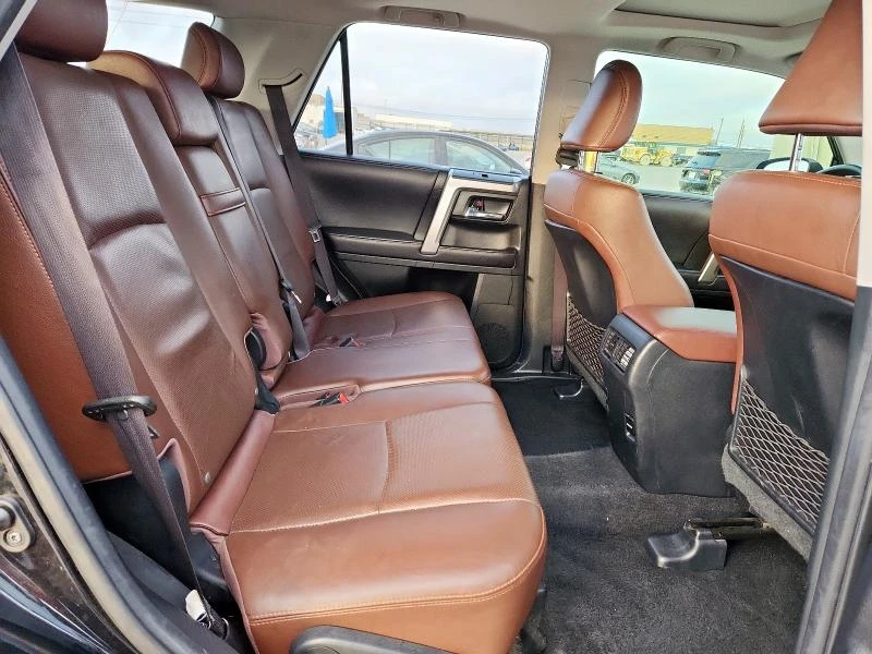 Toyota 4runner SR5* 4.0L, V6, 270HP* Кожа* ПАНО* НАВИ* KEYLESS* C - изображение 10