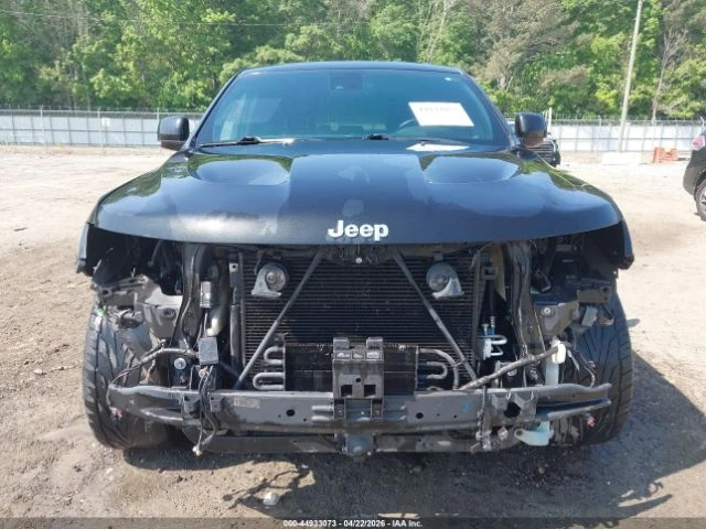 Jeep Grand cherokee SRT8, снимка 2 - Автомобили и джипове - 54885616