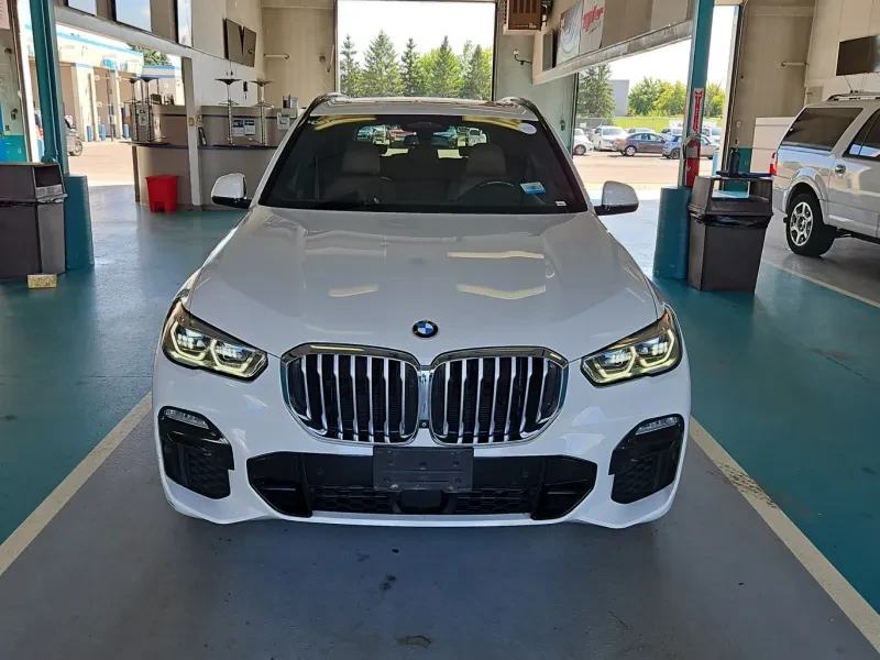 BMW X5 xDrive40i M-SPORT * DISTRONIC * LASER * 