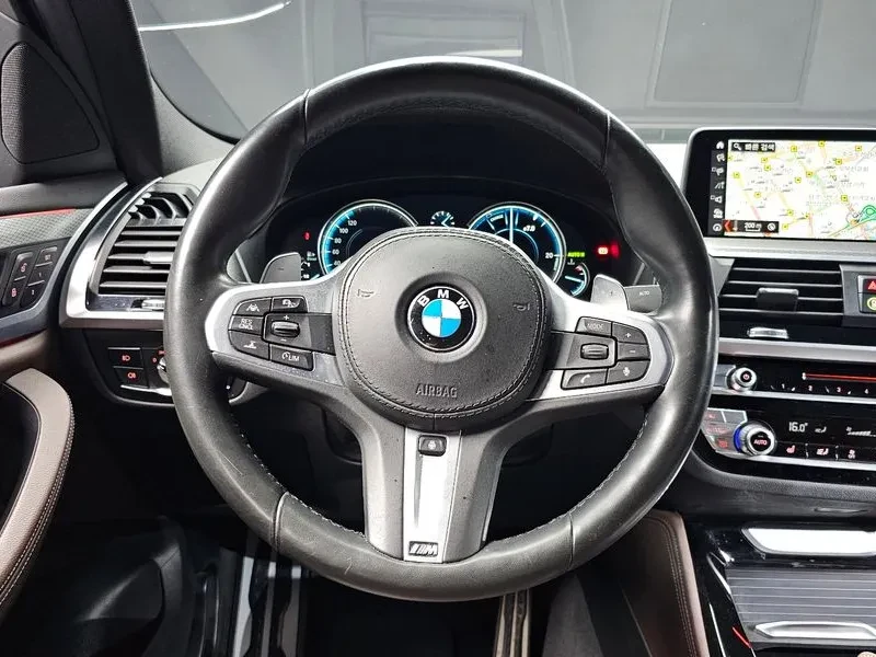 BMW X4 XDRIVE20D ///M, снимка 12 - Автомобили и джипове - 55739871