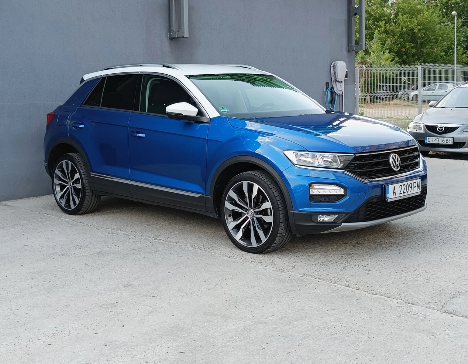 VW T-Roc 1.0 TSI 64400km - изображение 2