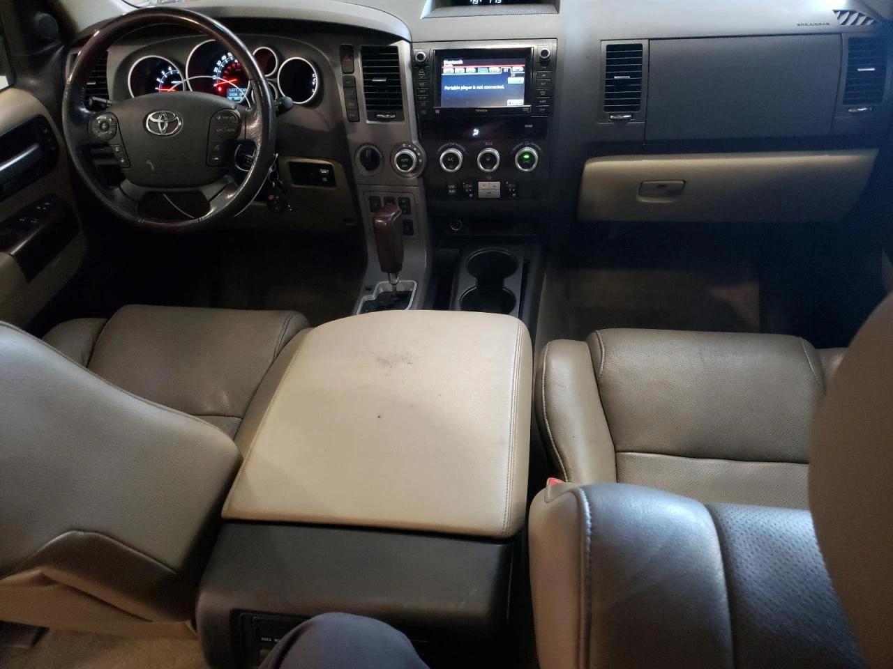 Toyota Sequoia PLATINUM 5.7* Обдух* JBL* Подгрев* Камера* М.Точка - изображение 8