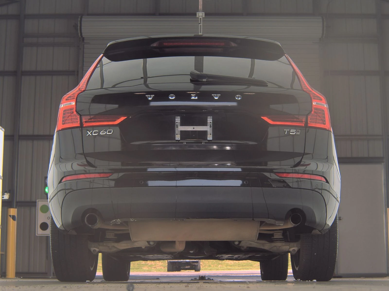Volvo XC60 T5 Momentum - изображение 7