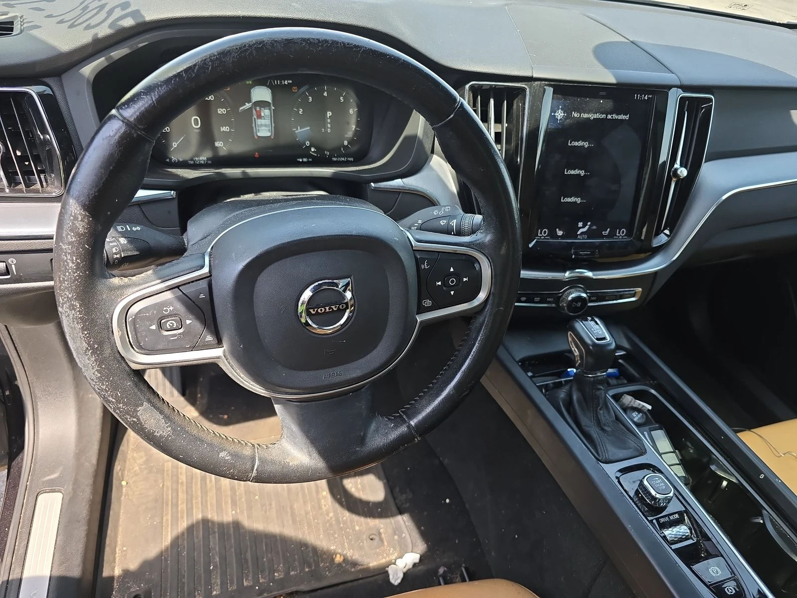 Volvo XC60 T5 Momentum - изображение 9