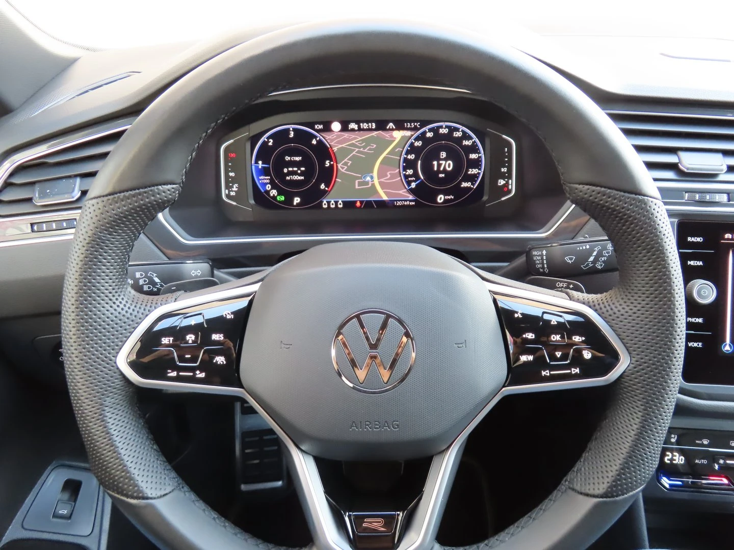 VW Tiguan LWB PA R-Line 2.0TDI 4MOTION DSG | Mobile.bg � ����������� 15