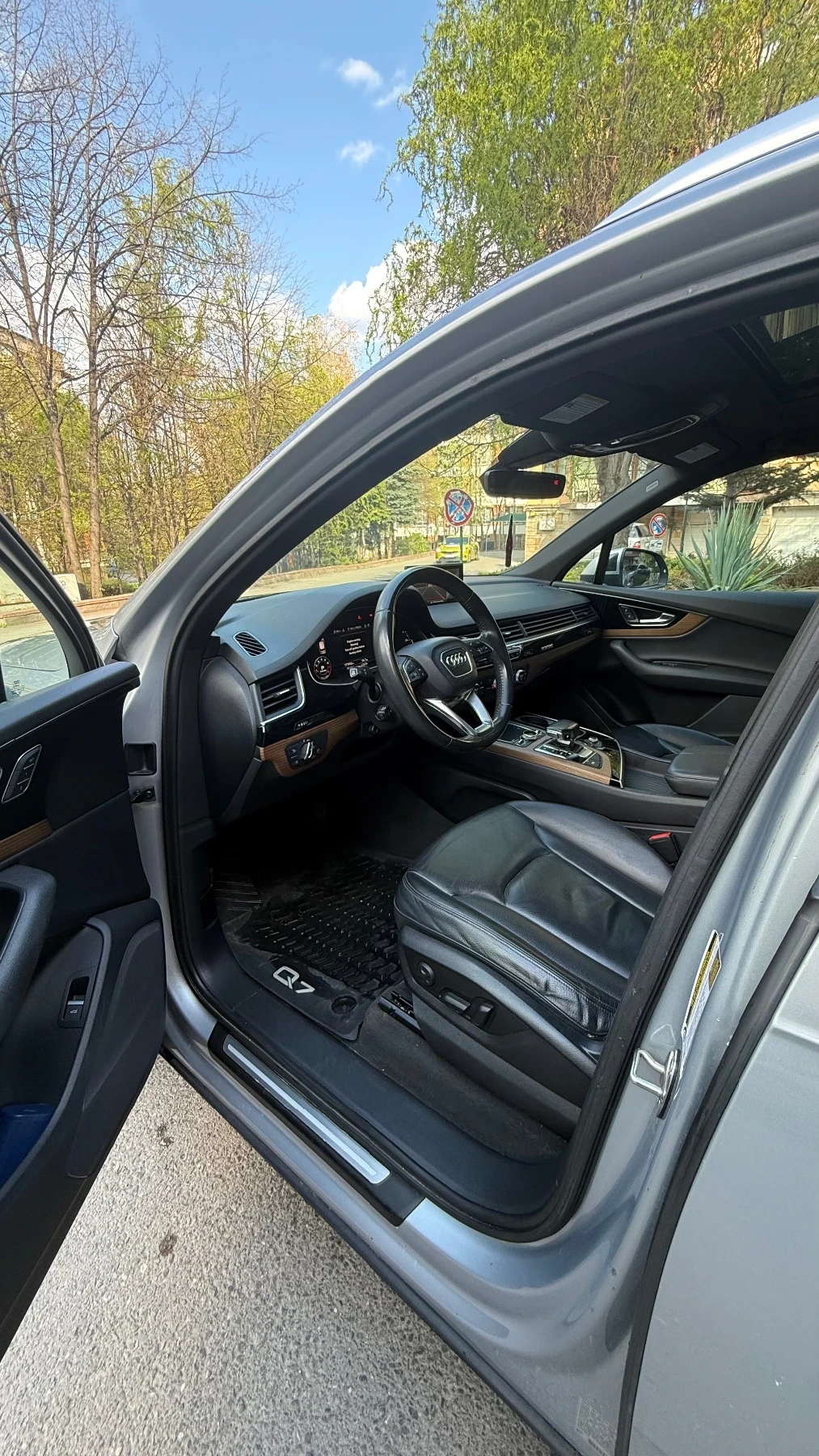 Audi Q7 3.0T 100%Реални на ПРУЖИНИ, снимка 7 - Автомобили и джипове - 53923880