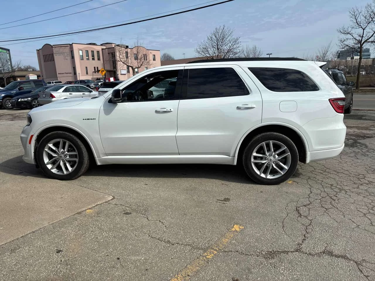 Dodge Durango R/T AWD * ДИСТРОНИК* ПОДГРЕВ* ОБДУХВАНЕ* , снимка 3 - Автомобили и джипове - 54193733