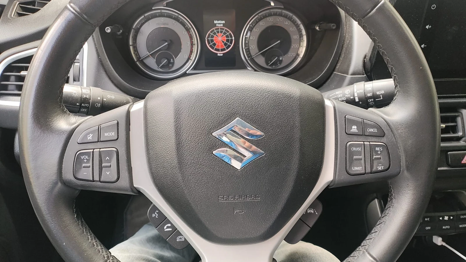 Suzuki SX4 S-Cross Мек хибрид 47000km, снимка 6 - Автомобили и джипове - 54560424