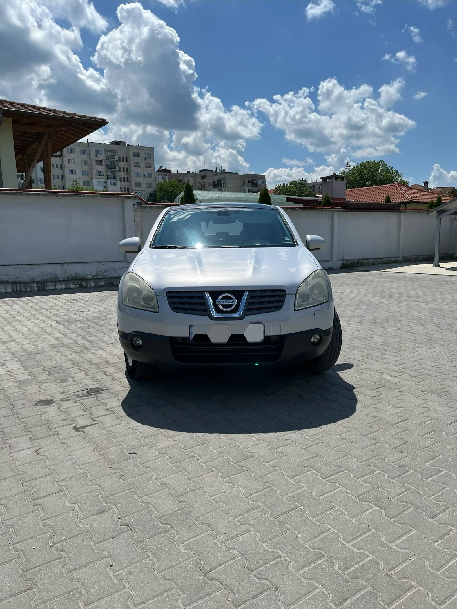 Nissan Qashqai, снимка 2 - Автомобили и джипове - 54900709