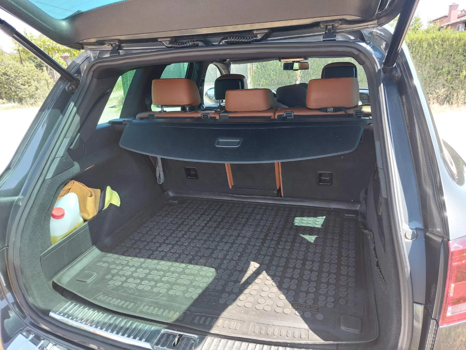 VW Touareg врото поколение 7P, снимка 8 - Автомобили и джипове - 55120544