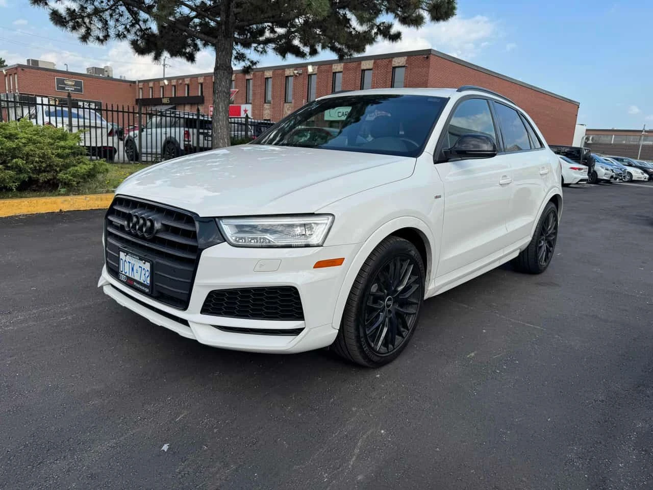 Audi Q3 | Technik | CARFAX | БЕЗ ПЪРВОНАЧАЛНА ВНОСКА | 