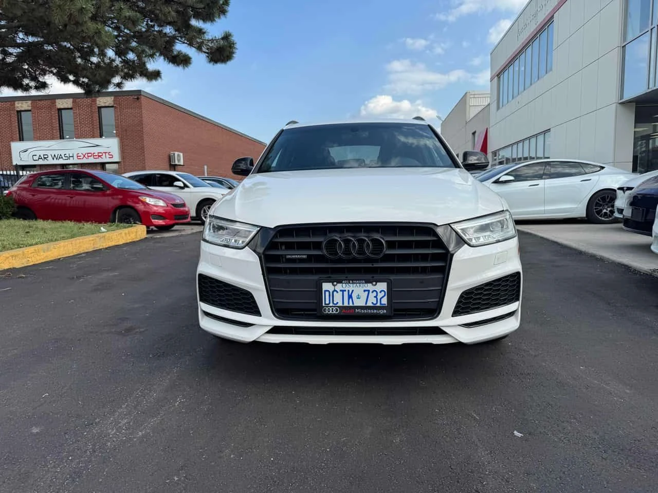 Audi Q3 | Technik | CARFAX | БЕЗ ПЪРВОНАЧАЛНА ВНОСКА | , снимка 6 - Автомобили и джипове - 55125225