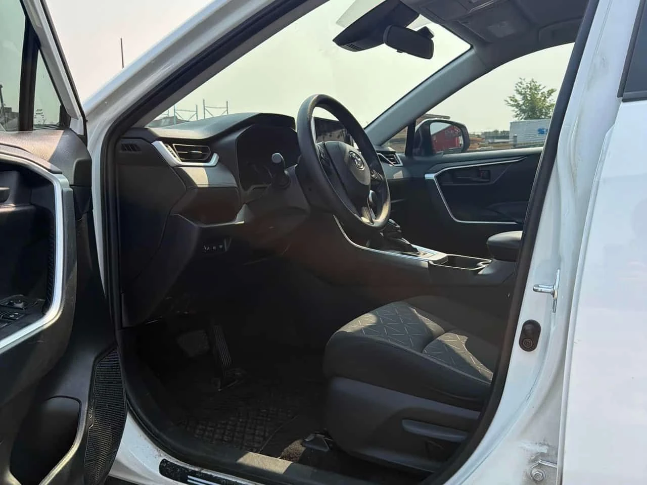 Toyota Rav4 * LE * CARFAX * БЕЗ ПЪРВОНАЧАЛНА ВНОСКА, снимка 5 - Автомобили и джипове - 55435435