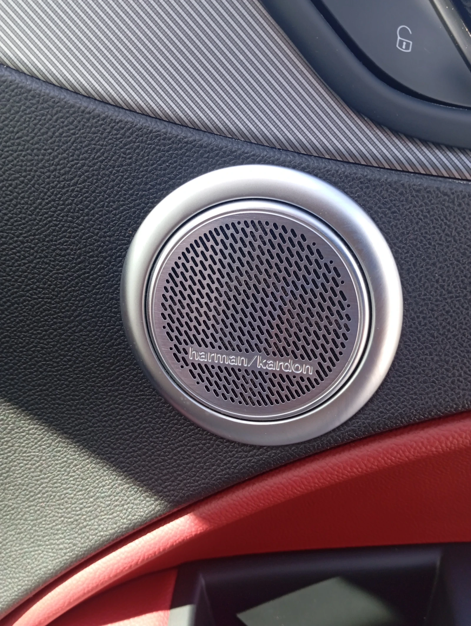 Alfa Romeo Stelvio 2.0 TI SPORT 280 , снимка 15 - Автомобили и джипове - 55956575