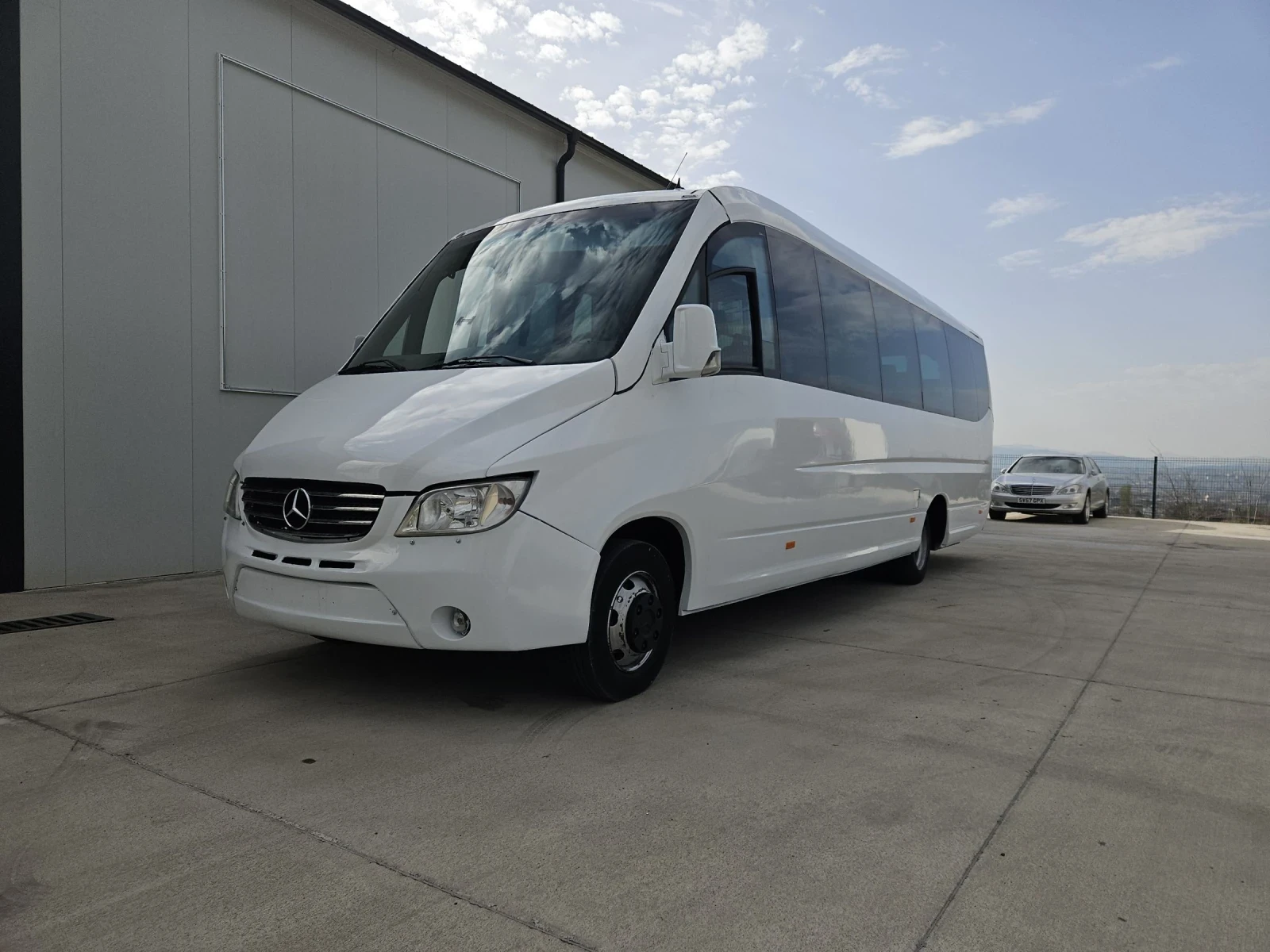 Mercedes-Benz Vario Мерцедес 818D - изображение 2