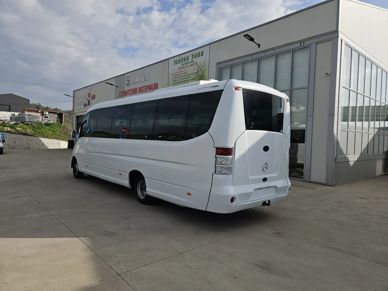 Mercedes-Benz Vario Мерцедес 818D - изображение 4