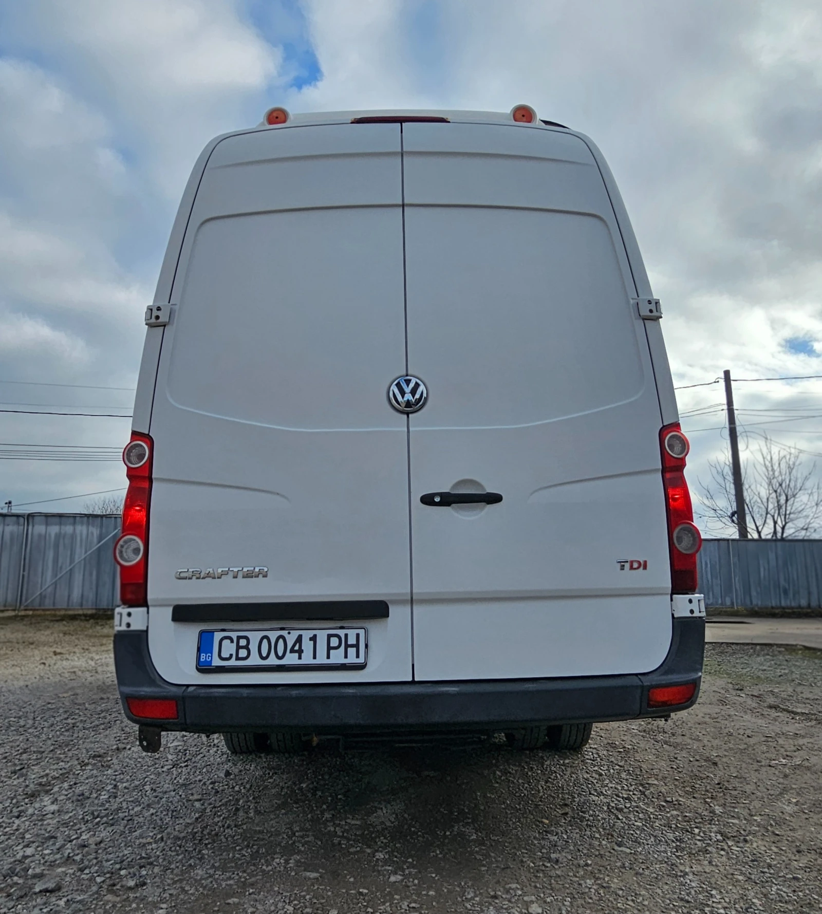 VW Crafter, снимка 4 - Бусове и автобуси - 54462309
