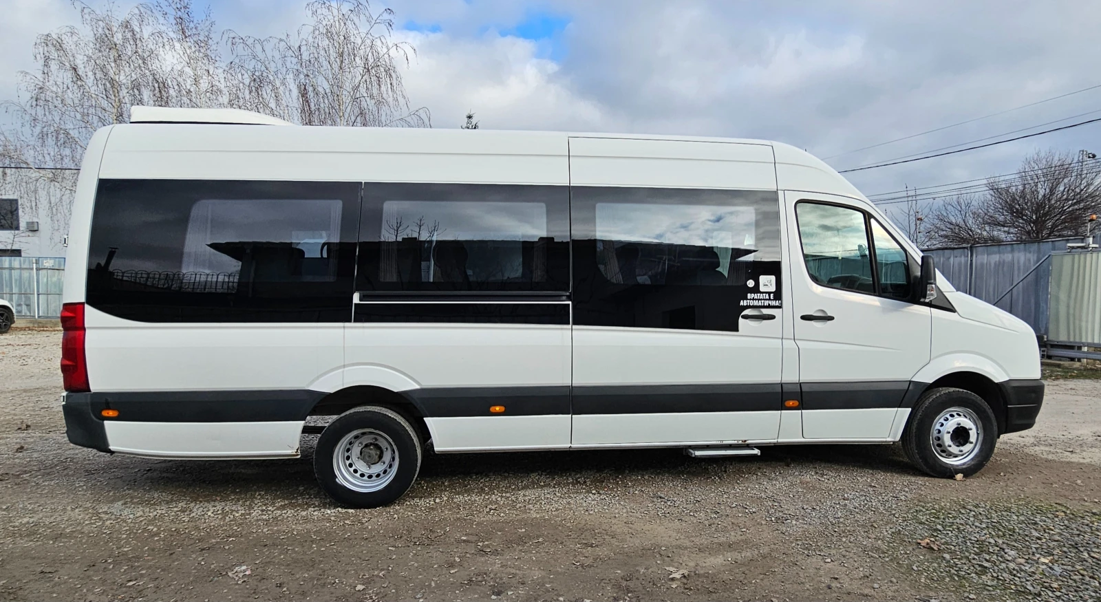 VW Crafter, снимка 6 - Бусове и автобуси - 54462309