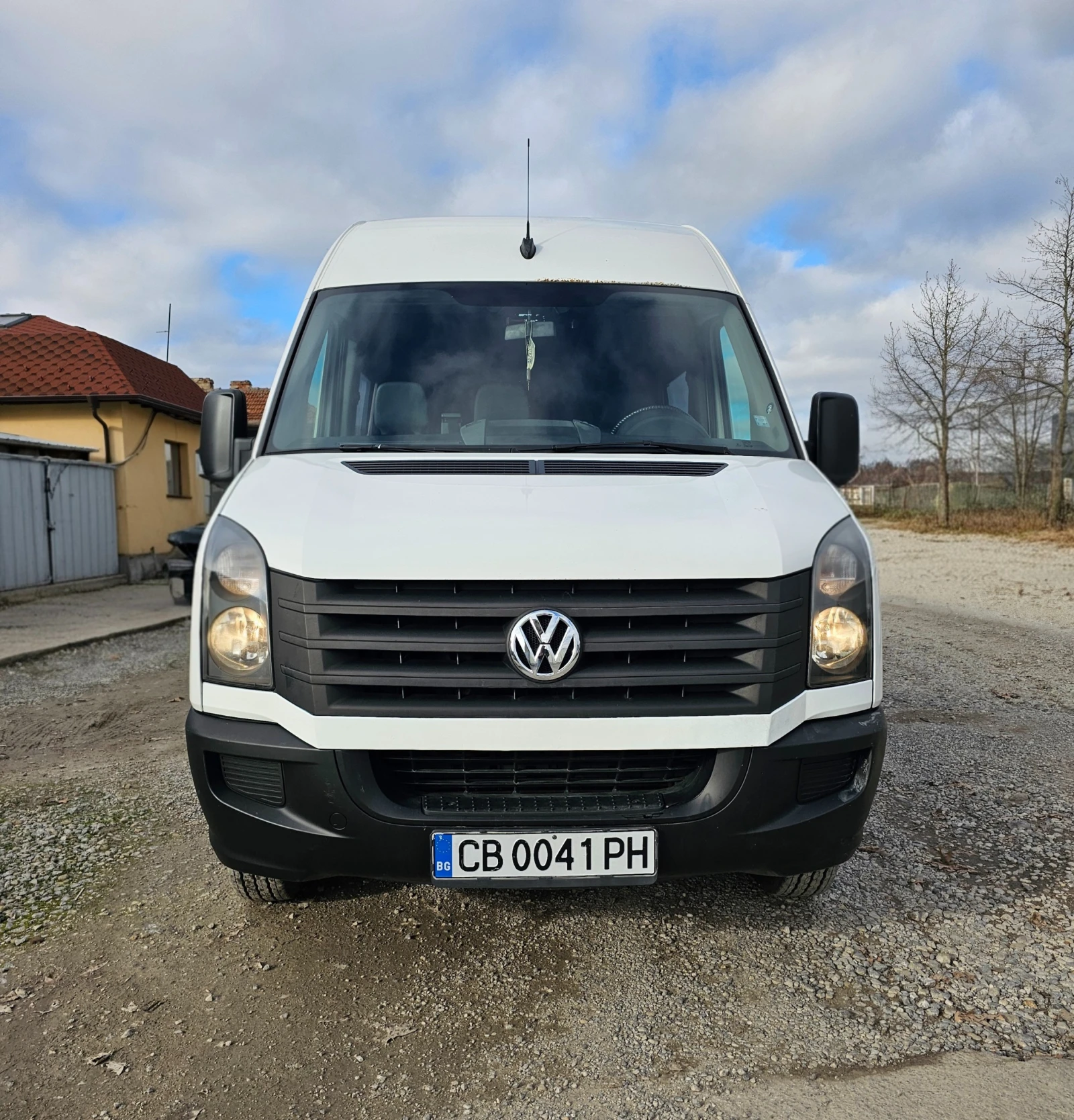 VW Crafter, снимка 2 - Бусове и автобуси - 54462309