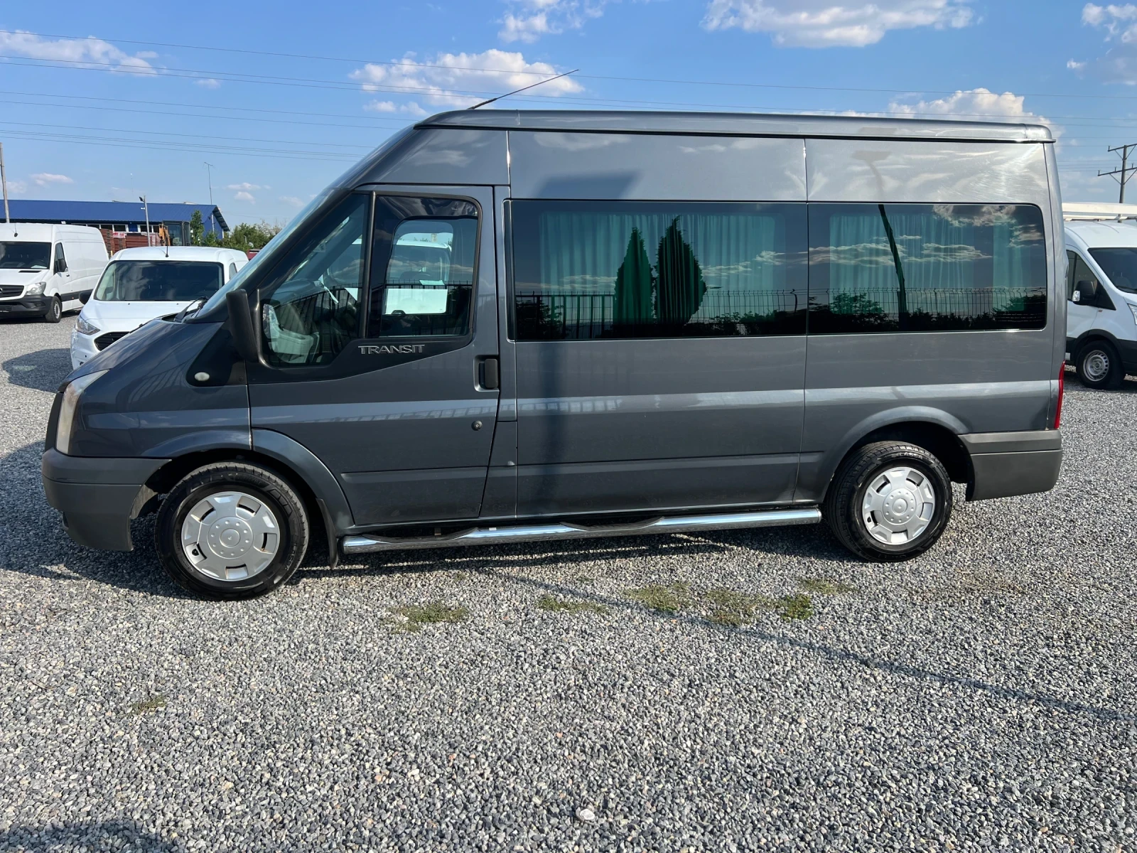 Ford Transit 2.2/140 коня/8+ 1/6 скорости, снимка 4 - Бусове и автобуси - 55544675