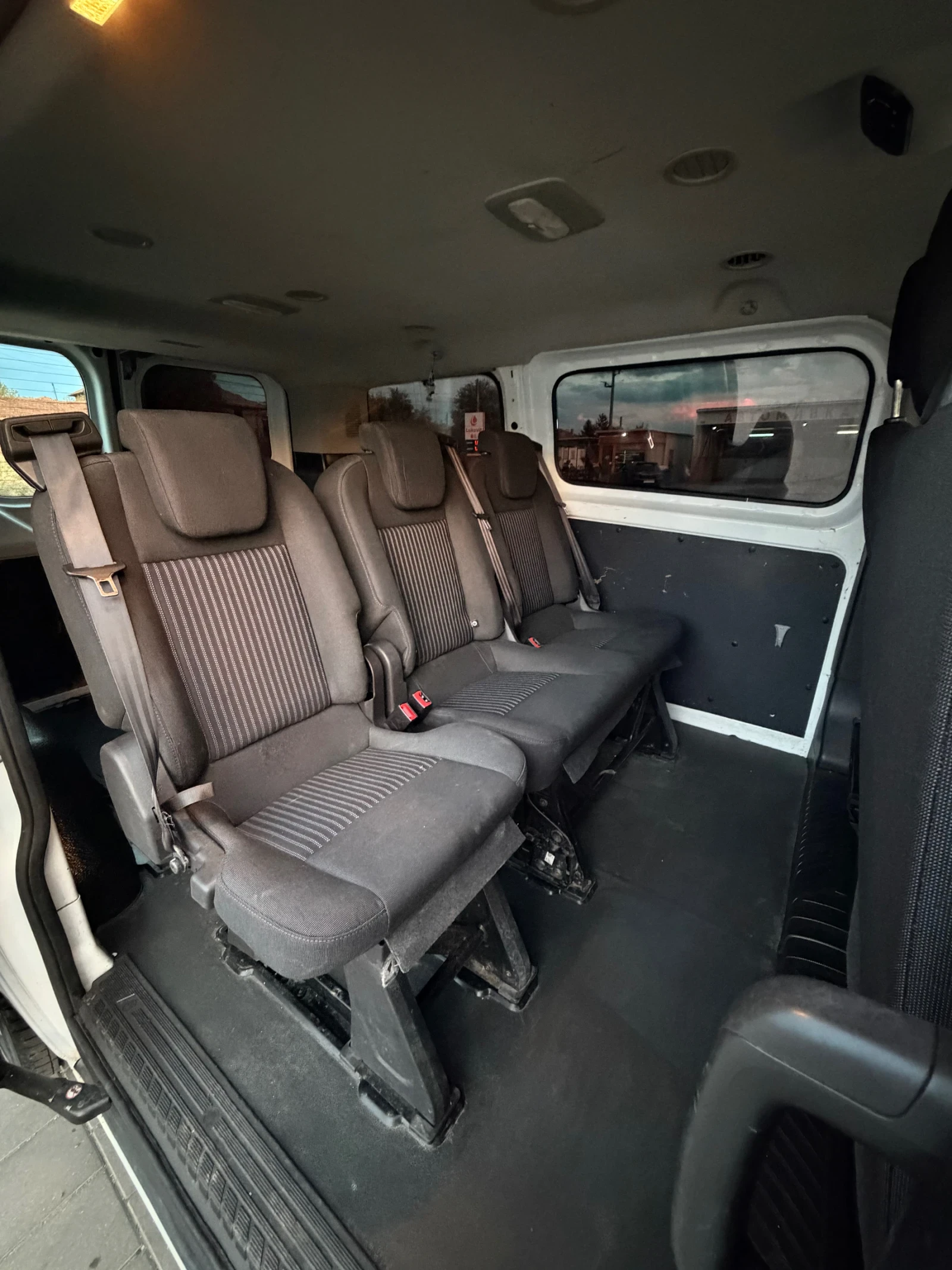 Ford Transit CUSTOM 8+ 1 , снимка 15 - Бусове и автобуси - 56202011