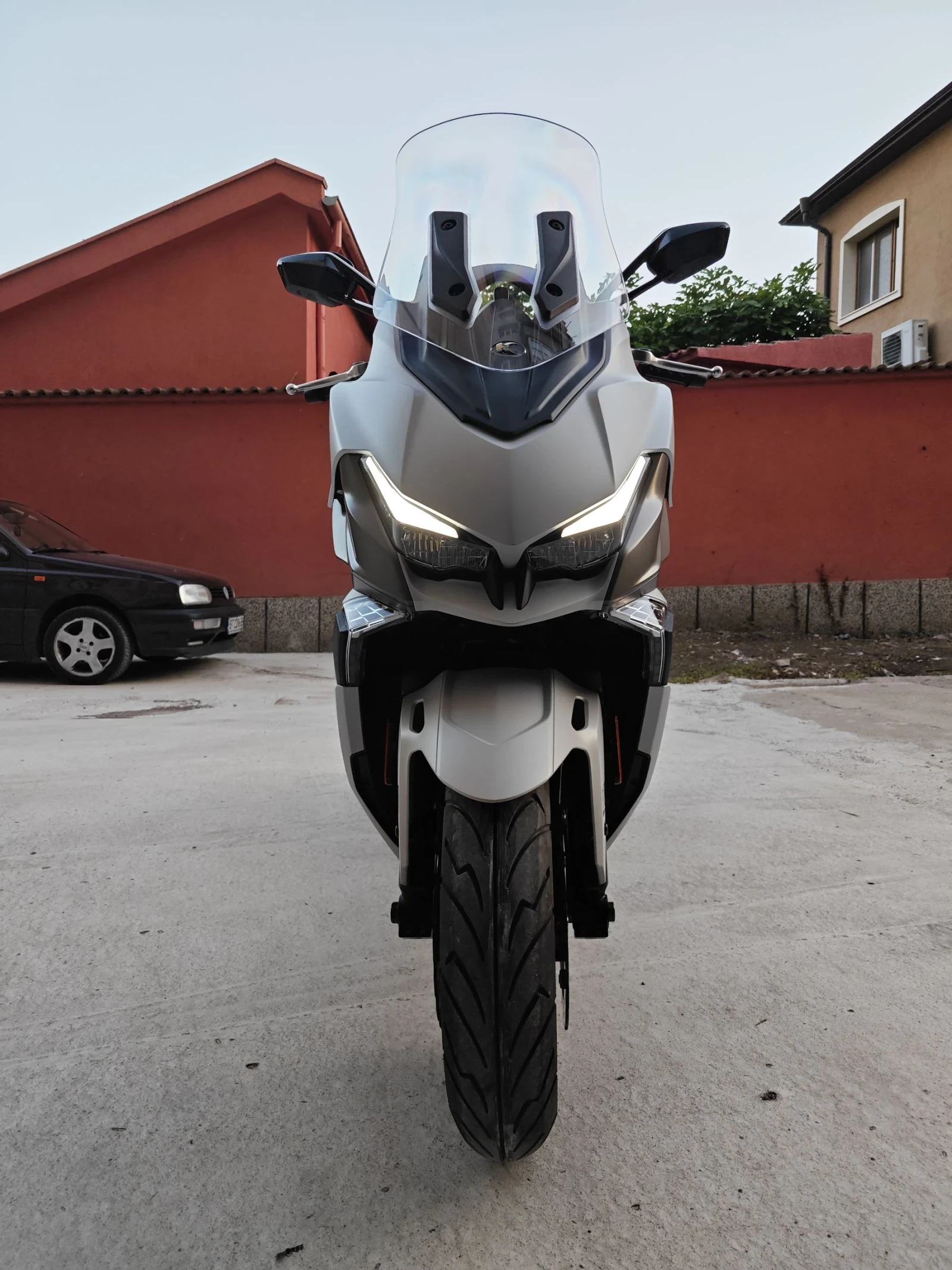 Kymco Xciting VS400, ABS, TCS, LED - изображение 3
