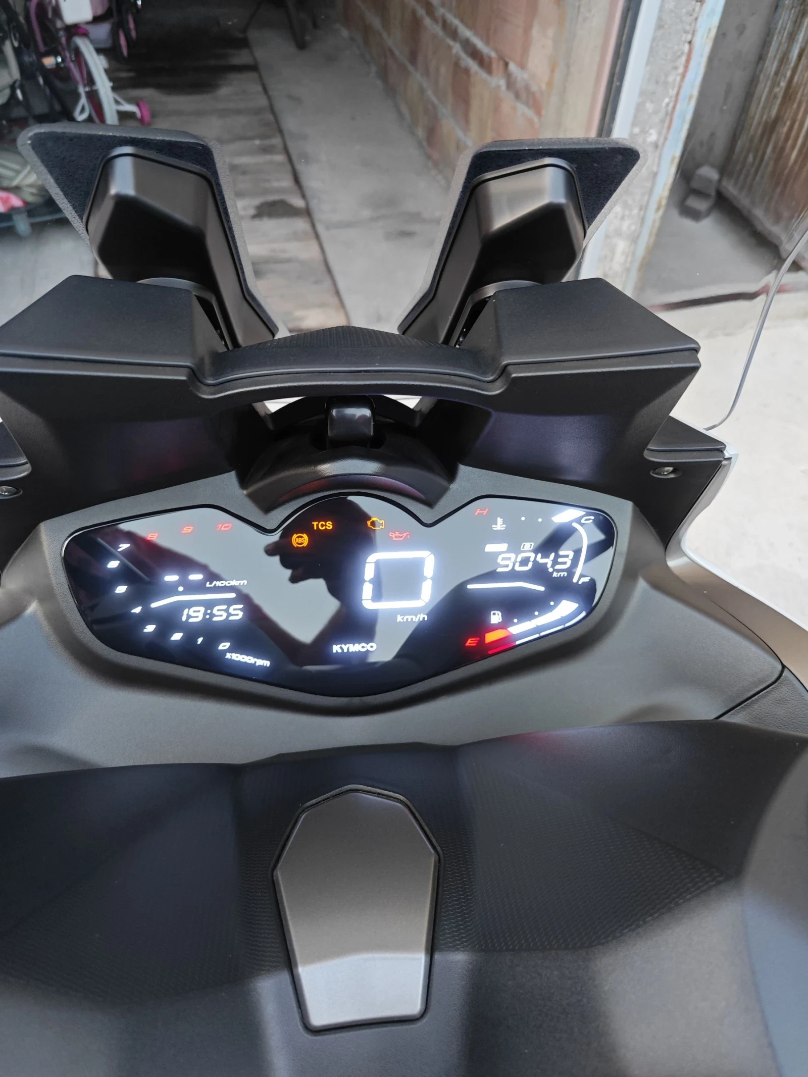 Kymco Xciting VS400, ABS, TCS, LED - изображение 5