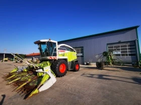      Claas Jaguar 890 