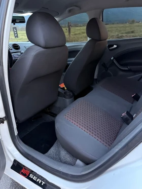 Seat Ibiza Нов внос!Регистрирана обслужена качваш се и караш!, снимка 13