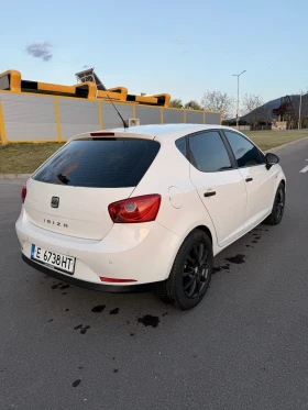Seat Ibiza Нов внос!Регистрирана обслужена качваш се и караш!, снимка 6