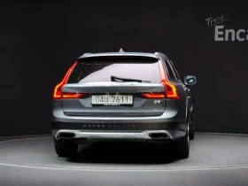 Volvo V90 D5 AWD| 190к.с.| ВКЛ.ТЕХНОТЕСТ, снимка 4