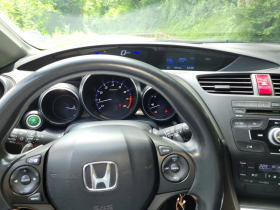 Honda Civic 1.8 VTEC- Автомат, снимка 9