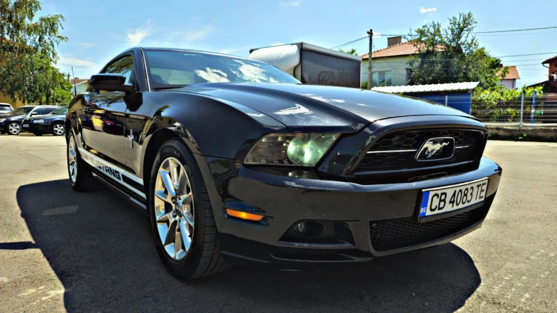 Ford Mustang 3.7 V6, снимка 2 - Автомобили и джипове - 47381378