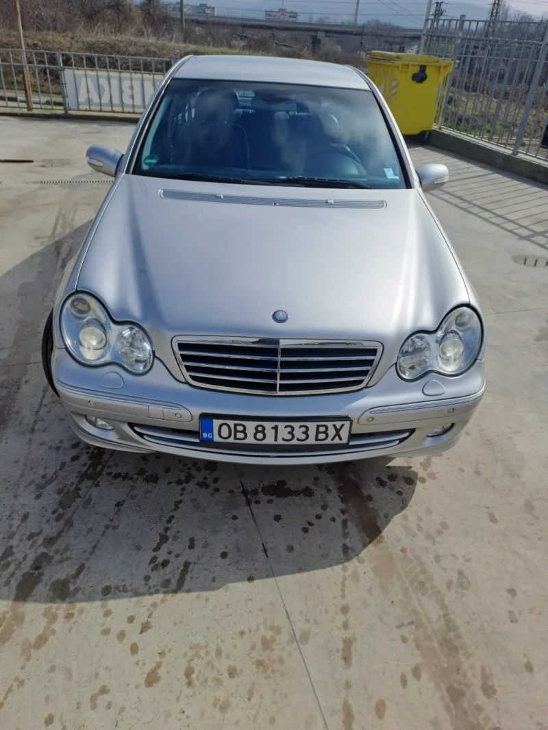 Mercedes-Benz C 180 1.8 kompresor, снимка 7 - Автомобили и джипове - 47160022