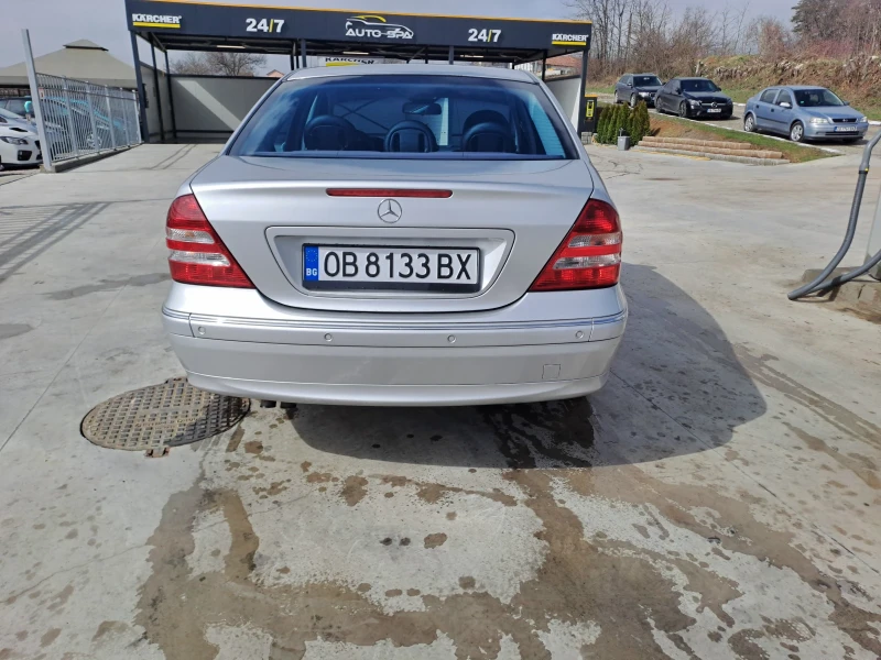 Mercedes-Benz C 180 1.8 kompresor, снимка 2 - Автомобили и джипове - 47160022