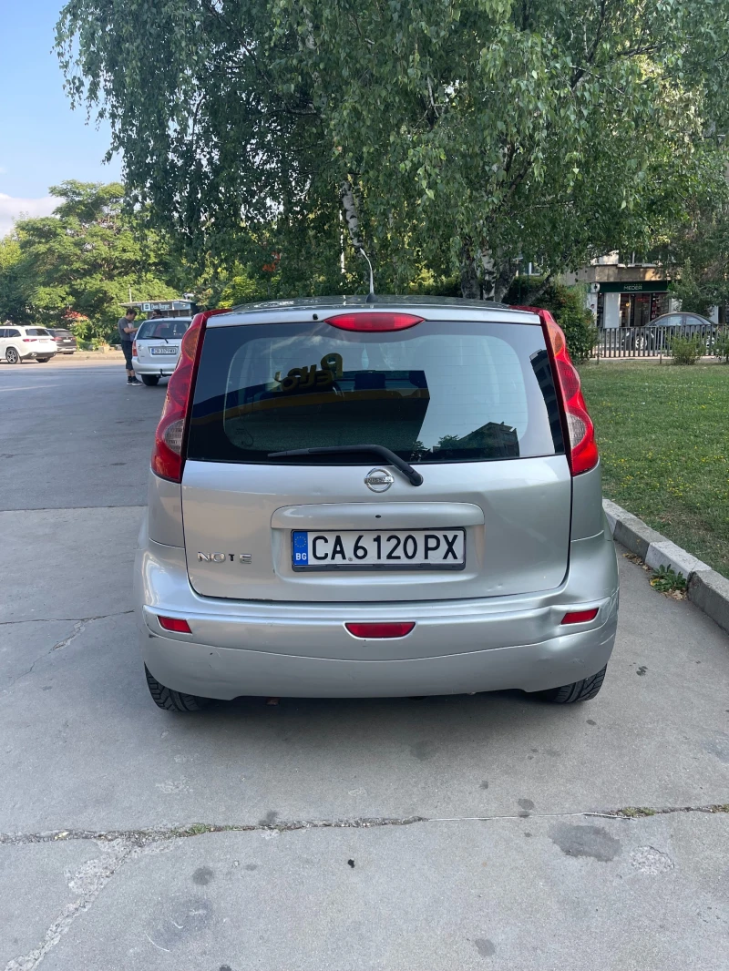 Nissan Note, снимка 3 - Автомобили и джипове - 48003368