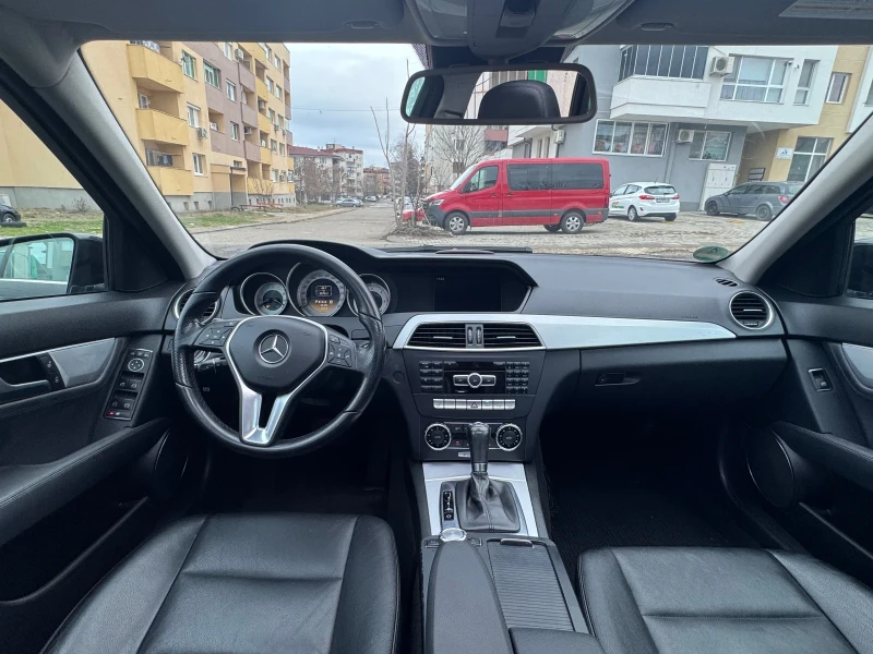 Mercedes-Benz C 250 Avangarde, снимка 9 - Автомобили и джипове - 48480256