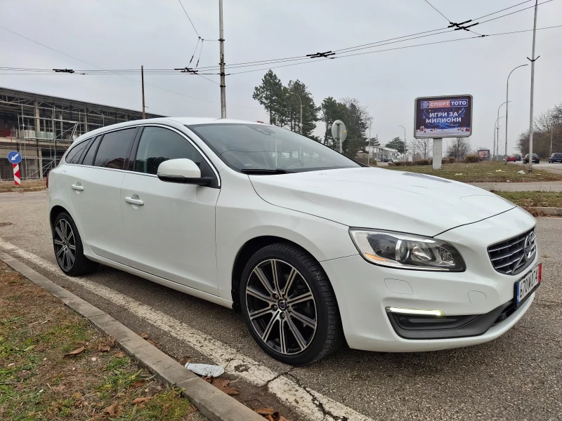 Volvo V60 D4 181к.с.евро 6, снимка 2 - Автомобили и джипове - 48509522