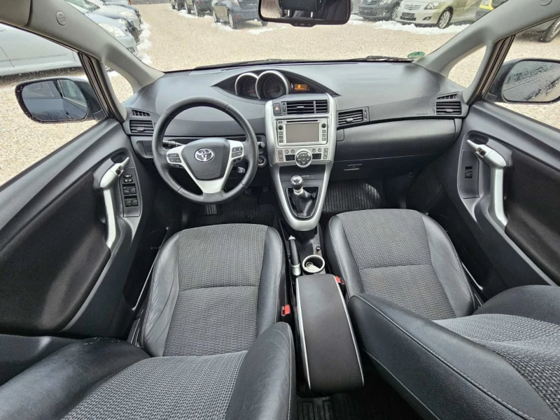 Toyota Verso 2.2 D-CAT/EXECUTIVE/NAVI/PANORAMA, снимка 9 - Автомобили и джипове - 48912861